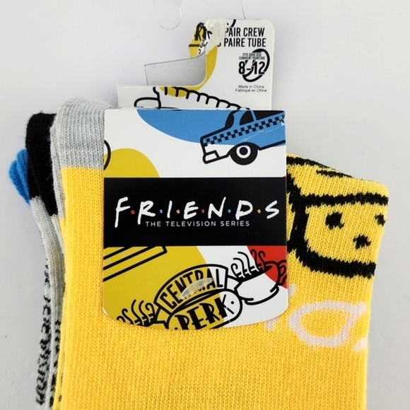 FRIENDS The TV Series Central Perk Men 3 Pack Crew Socks Multi-Color Size 8-12 - Picture 8 of 15